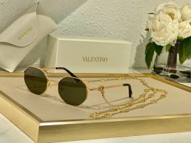 Picture of Valentino Sunglasses _SKUfw47394436fw